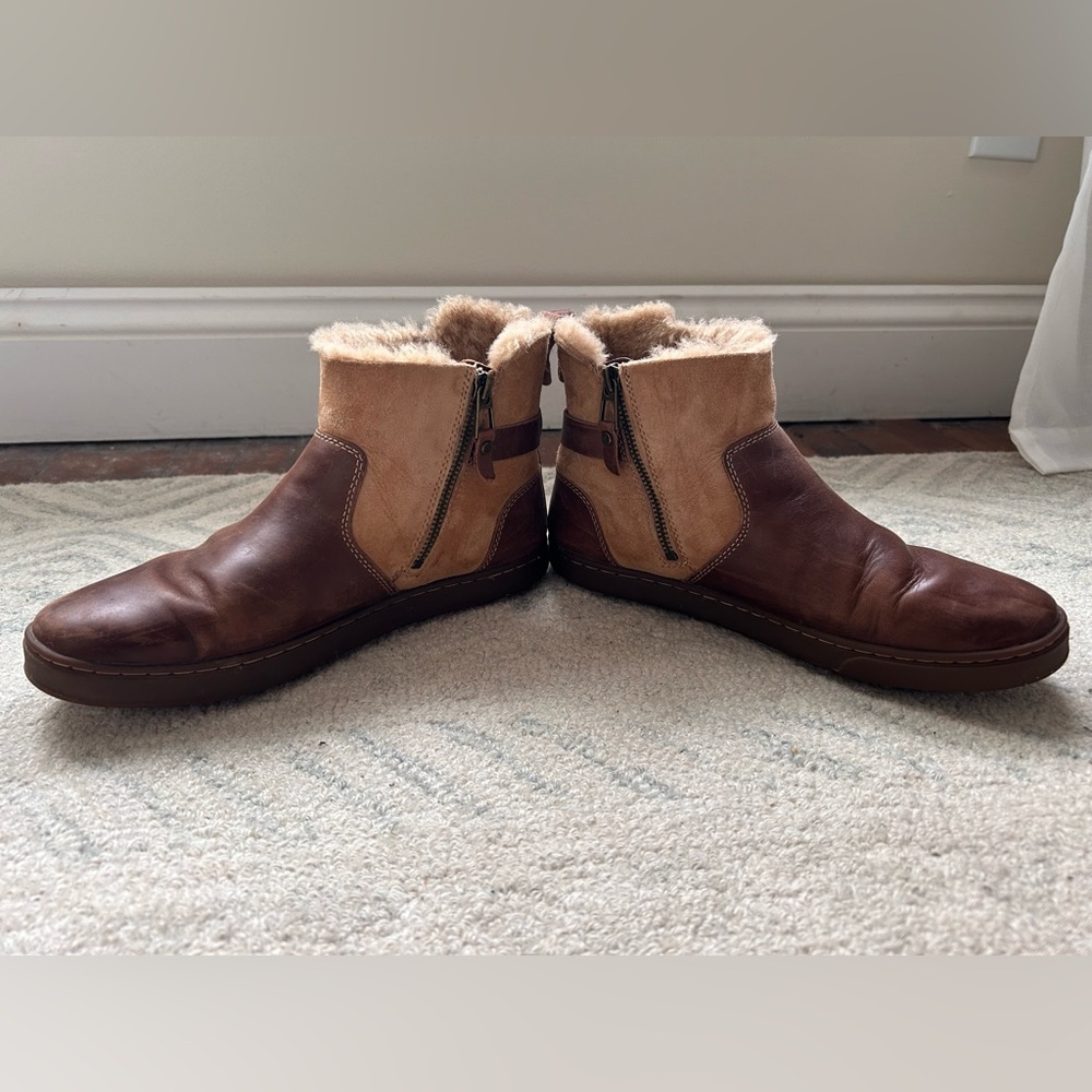 Olukai Pehuea Hulu Booties Size US W 8.5 / EUR 38.5